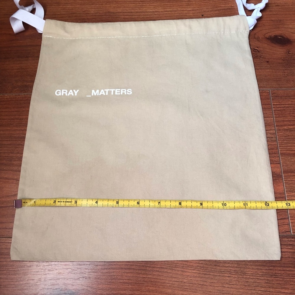 Gray Matters Beige Dust Bag 13 X 12.5 Shoes Purse — image 4 of 5